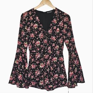 Sensational Collection Romper Bell Sleeve Size S Black‎ Pink Floral Fairy NEW